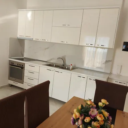 Bral 7 - Two-bedroom With Seaview